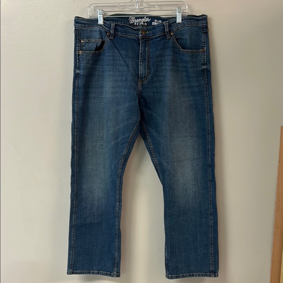 Wrangler Blue Relaxed Jeans Classic Denim - Picture 1 of 5